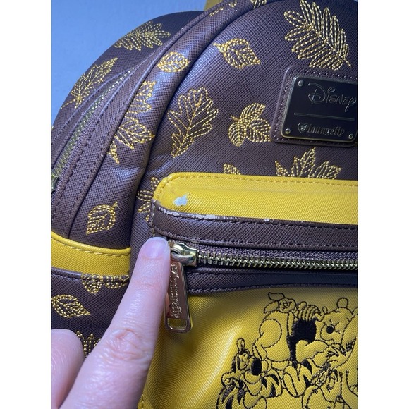 Loungefly Disney Winnie The Pooh Autumn Mini Backpack- Exclusive RARE Used *READ - Picture 3 of 16